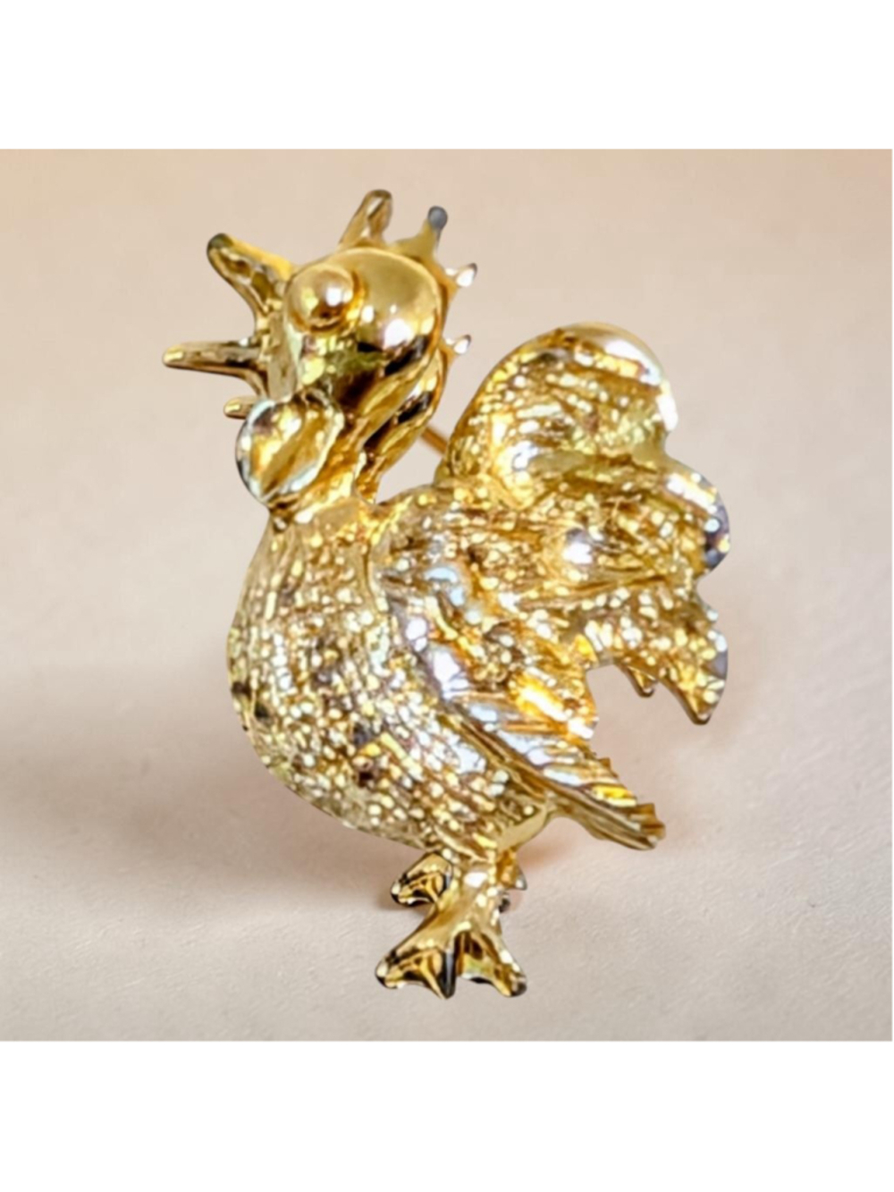 Vintage Gold Tone Rooster Chicken Tie Tack Lapel Pin Farmhouse Novelty